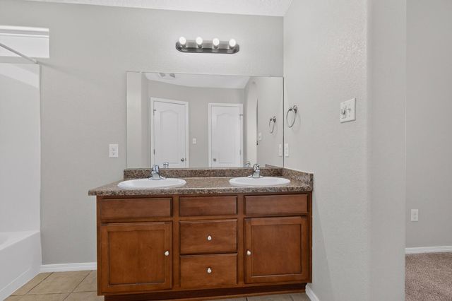 2022 S ENSENADA Circle SE, Rio Rancho, NM 87124