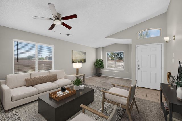 2022 S ENSENADA Circle SE, Rio Rancho, NM 87124