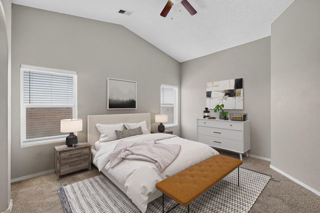 2022 S ENSENADA Circle SE, Rio Rancho, NM 87124
