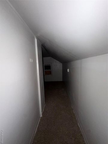 17222 Detroit Street, Detroit, MI 48224