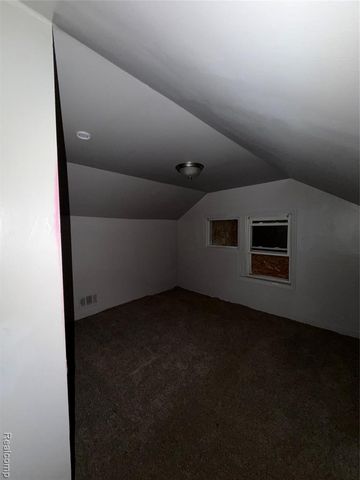 17222 Detroit Street, Detroit, MI 48224