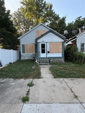 17222 Detroit Street, Detroit, MI 48224