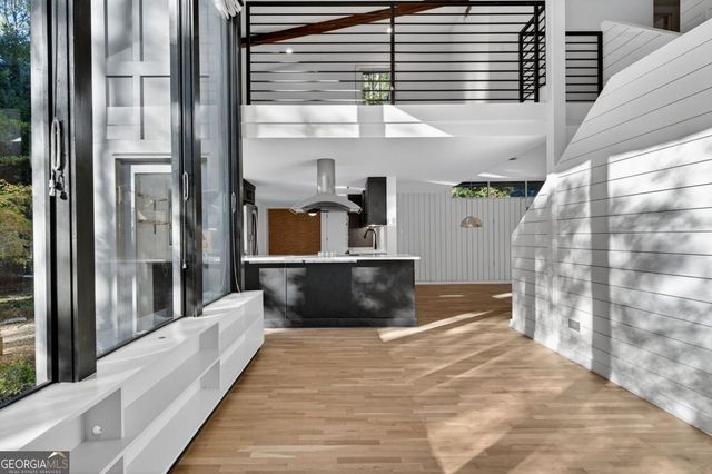 3813 Watkins Place NE, Brookhaven, GA 30319