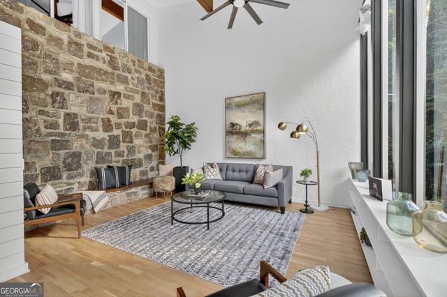 3813 Watkins Place NE, Brookhaven, GA 30319