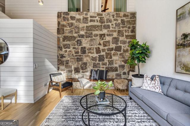 3813 Watkins Place NE, Brookhaven, GA 30319