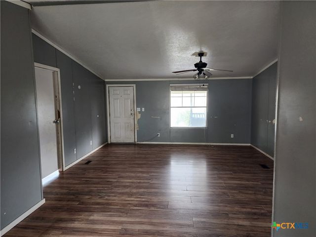 121 Los Indios, Gatesville, TX 76528