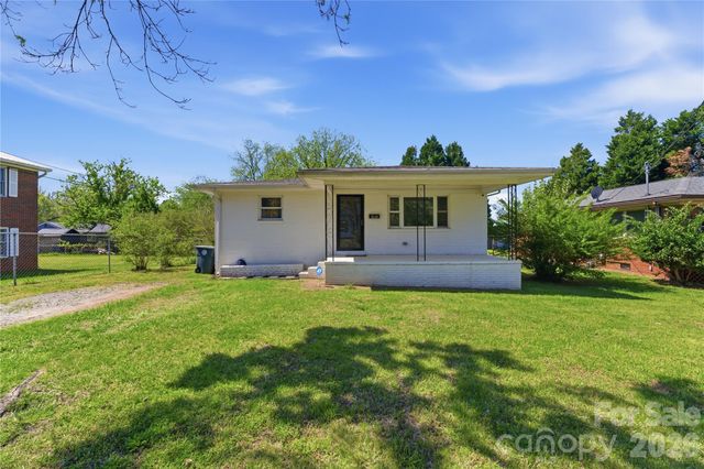 615 W Marsh Street, Salisbury, NC 28144