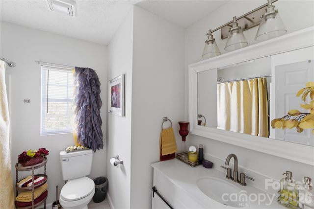 615 W Marsh Street, Salisbury, NC 28144