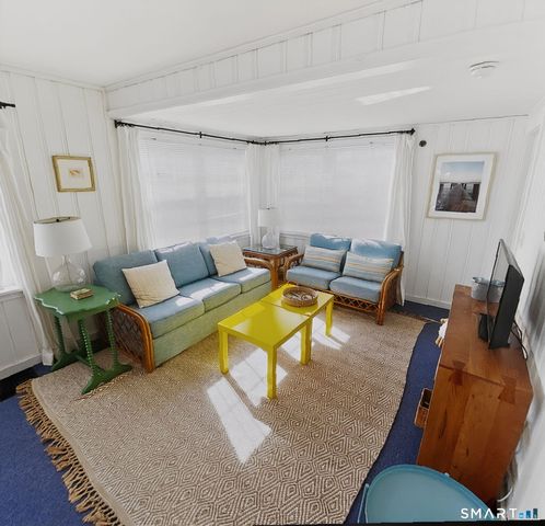 21 Tautog Street, Groton, CT 06340