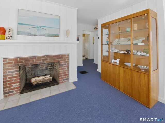 21 Tautog Street, Groton, CT 06340