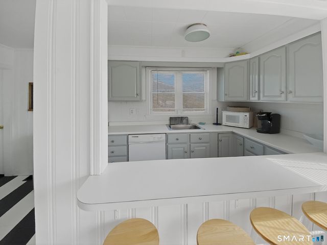 21 Tautog Street, Groton, CT 06340