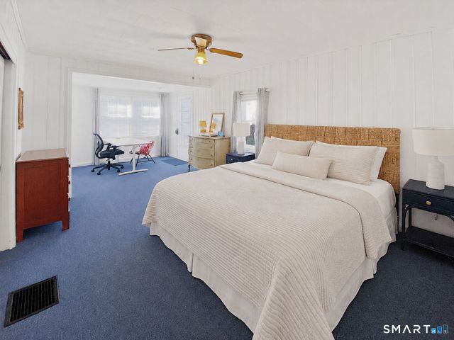 21 Tautog Street, Groton, CT 06340