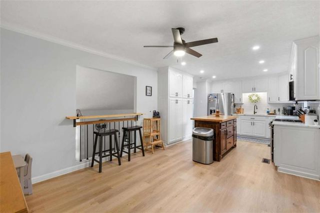 309 Burke Circle, Mcdonough, GA 30253