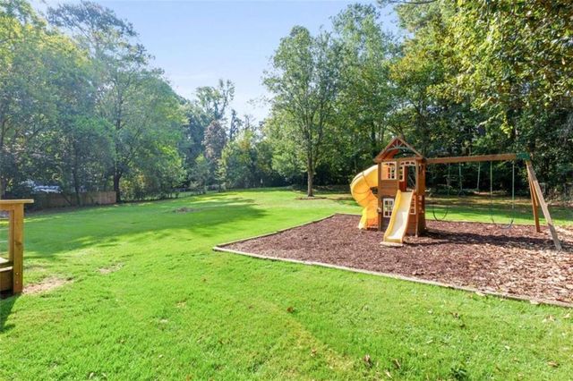309 Burke Circle, Mcdonough, GA 30253