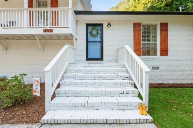 309 Burke Circle, Mcdonough, GA 30253