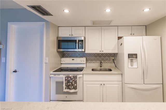 3 Bob O Link CT B, Naples, FL 34105