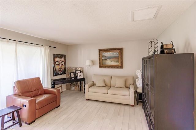 3 Bob O Link CT B, Naples, FL 34105