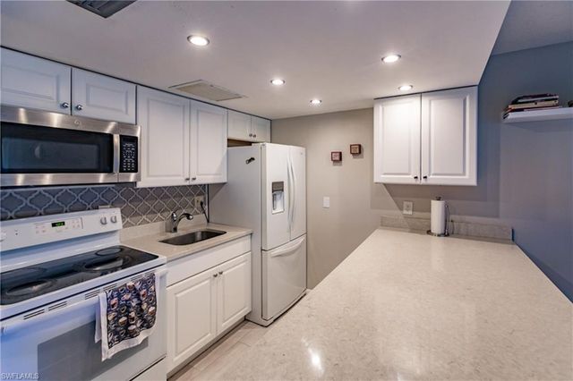 3 Bob O Link CT B, Naples, FL 34105