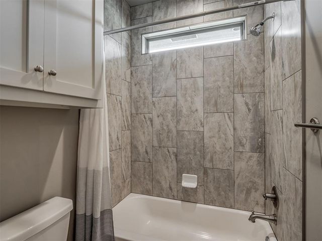 909 Reedser Way, Choctaw, OK 73020
