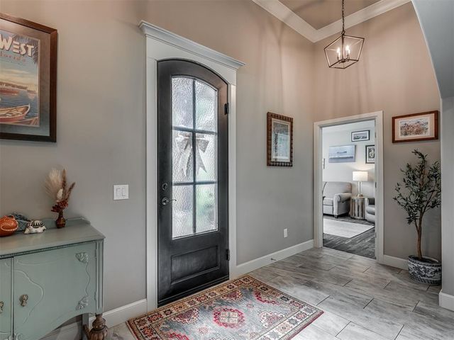 909 Reedser Way, Choctaw, OK 73020