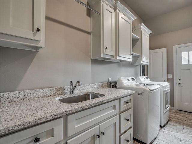 909 Reedser Way, Choctaw, OK 73020