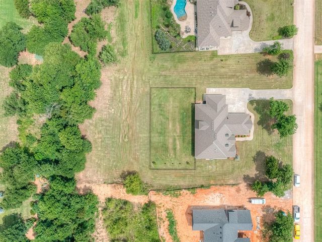 909 Reedser Way, Choctaw, OK 73020