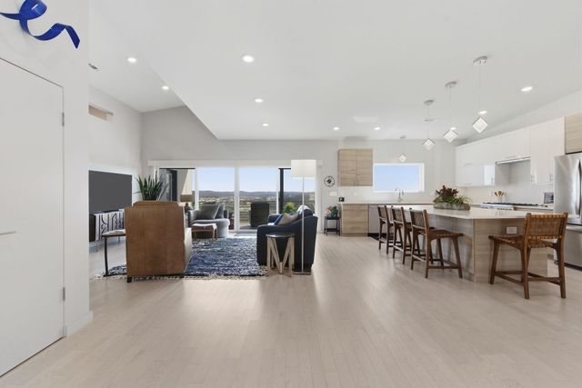 2 N Wilderness Trail, Kimberling City, MO 65686