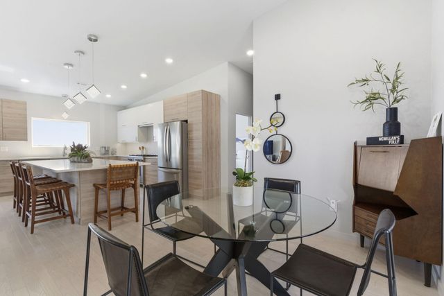 2 N Wilderness Trail, Kimberling City, MO 65686