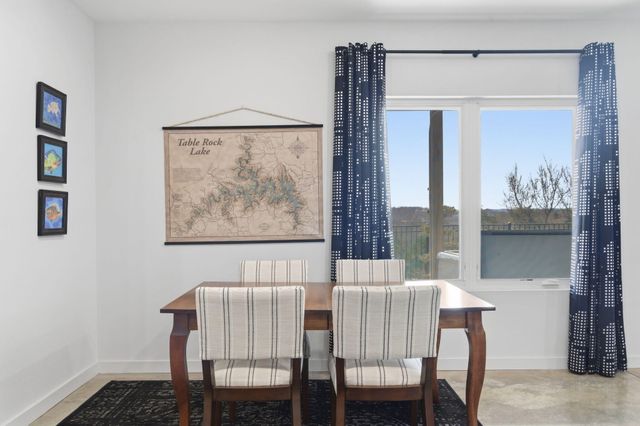 2 N Wilderness Trail, Kimberling City, MO 65686