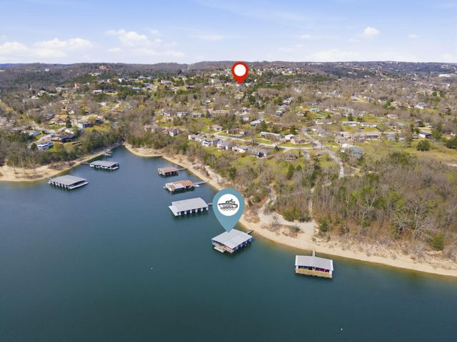 2 N Wilderness Trail, Kimberling City, MO 65686