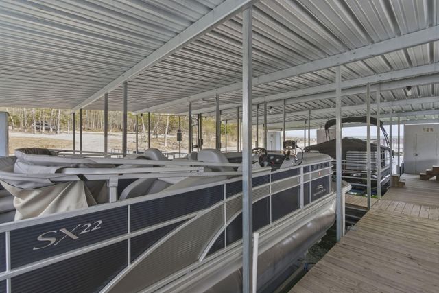 2 N Wilderness Trail, Kimberling City, MO 65686