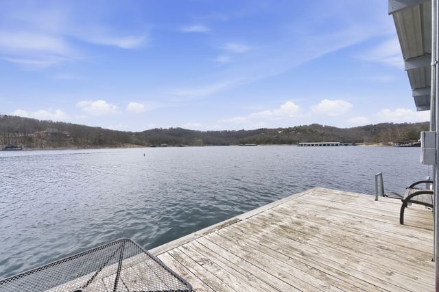 2 N Wilderness Trail, Kimberling City, MO 65686