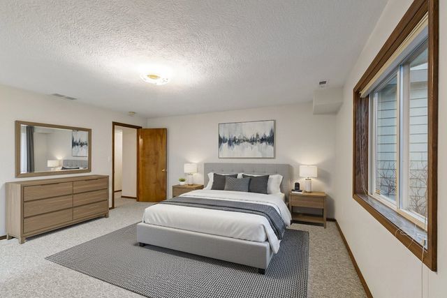 7335 N Five Mile Rd, Spokane, WA 99208