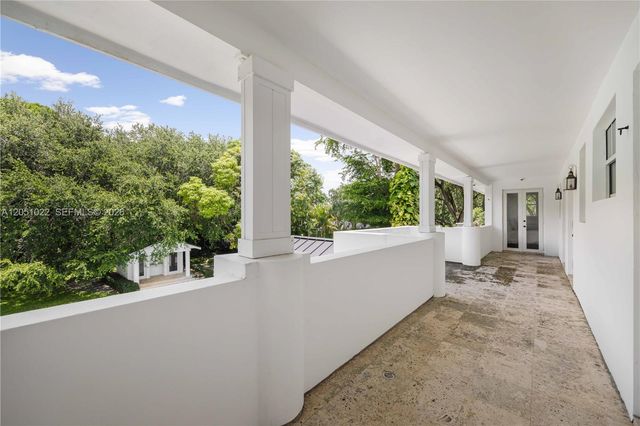 6845 SW 98th Street, Pinecrest, FL 33156