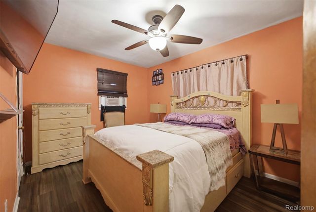 439 Cleveland Avenue, Lincoln Park, MI 48146