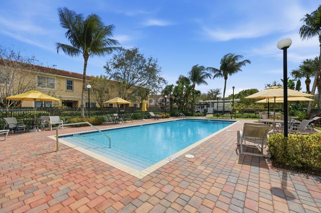 4319 Braxton Avenue, West Palm Beach, FL 33417