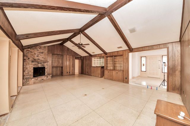 17115 County Road 831, Pearland, TX 77584