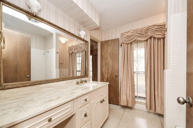 17115 County Road 831, Pearland, TX 77584