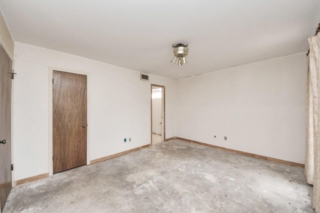 17115 County Road 831, Pearland, TX 77584