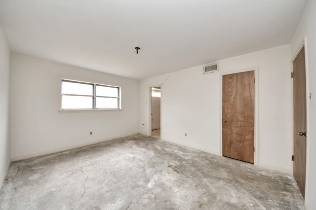 17115 County Road 831, Pearland, TX 77584