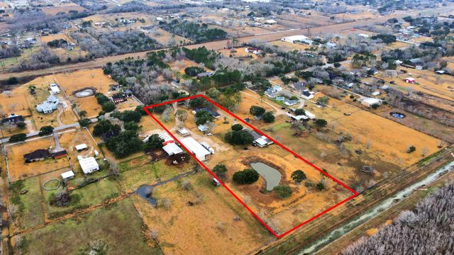 17115 County Road 831, Pearland, TX 77584