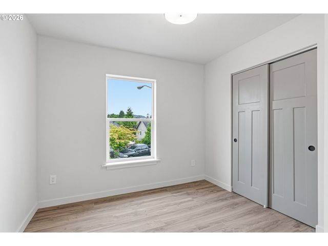 230 GLENGATE St, Cathlamet, WA 98612