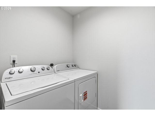 230 GLENGATE St, Cathlamet, WA 98612