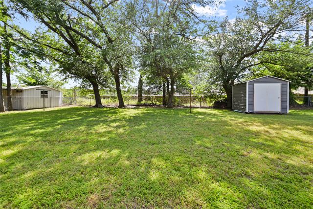 9269 Donna Drive, Murchison, TX 75778