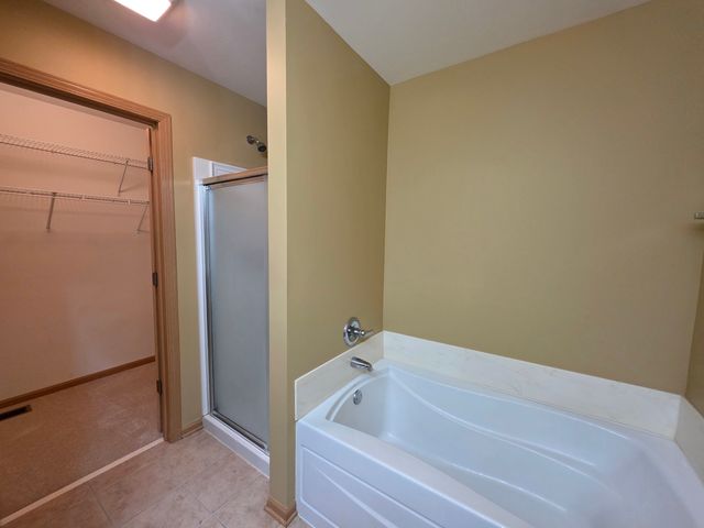 1522 Fox Sedge Trail, Woodstock, IL 60098
