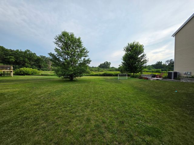 1522 Fox Sedge Trail, Woodstock, IL 60098