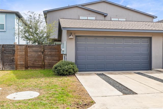 8812 B Whitter DR 63, Austin, TX 78747