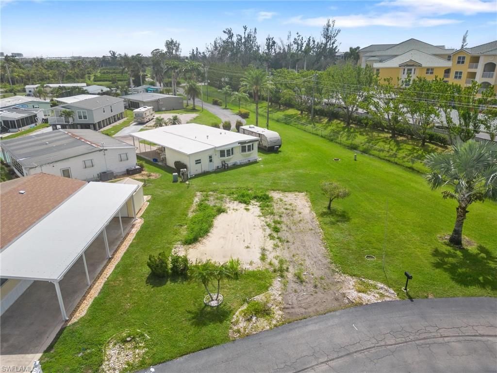 286 Dillard AVE, FORT MYERS, FL 33908 — photo 3