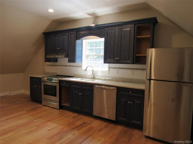 193 Stony Bar Road Apt 1, Slate Hill, NY 10973