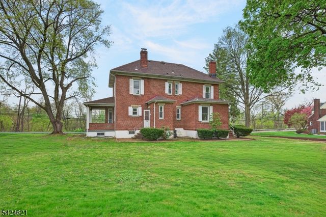 914 Old York Rd, Raritan Boro, NJ 08869